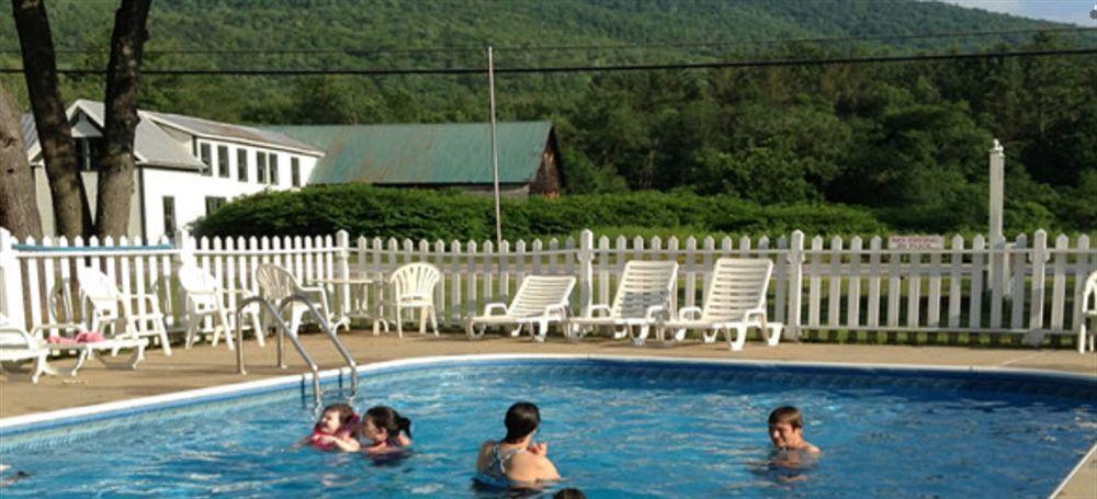 The Villager Motel Bartlett Ngoại thất bức ảnh